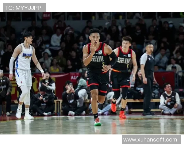 深圳篮球队引领最新篮球配合TOP10榜单精彩瞬间回顾